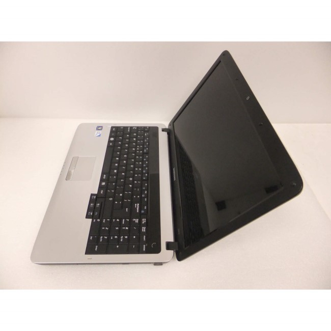 Pre Owned Grade T1 Samsung NP-S3510-A01UK  Celeron T3500 2GB 320GB 15.6" Windows 7 Home Laptop Black