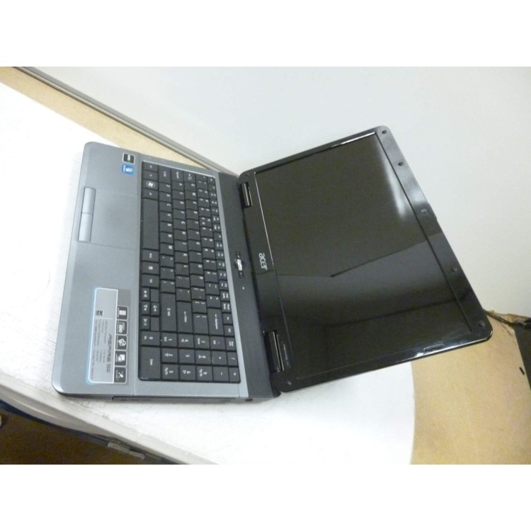 Preowned T2 Acer Aspire 5532 LX.PGX02.005 Laptop in Dark Blue