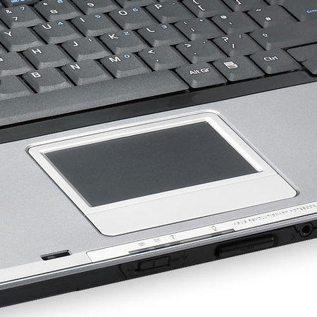 ASUS F3Sr AP074C - Core 2 Duo T5450 1.6 GHz - 15.4 Inch  TFT