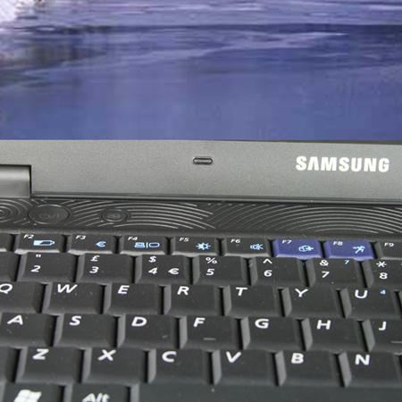 Samsung R20 Laptop