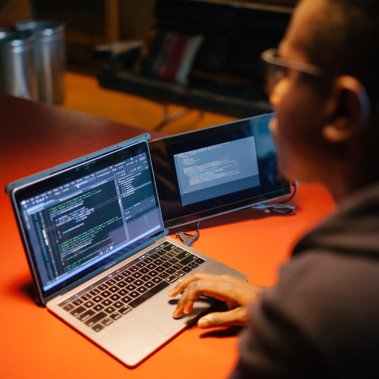 Mobile Pixels Trio 12" Full HD Portable Monitor