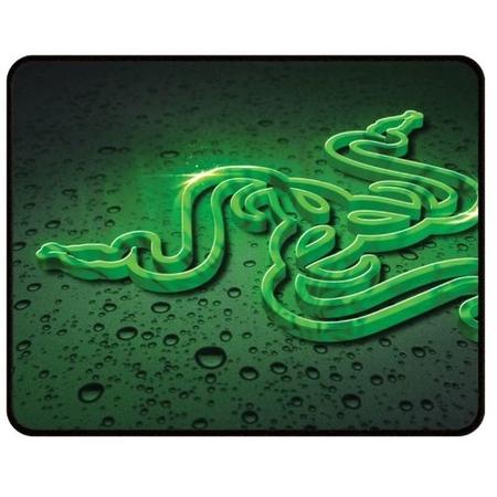 Razer Ultimate Bundle - Deathstalker Chroma Keyboard & Deathadder Essentials Gaming Mouse with FREE Goliath Mouse Mat