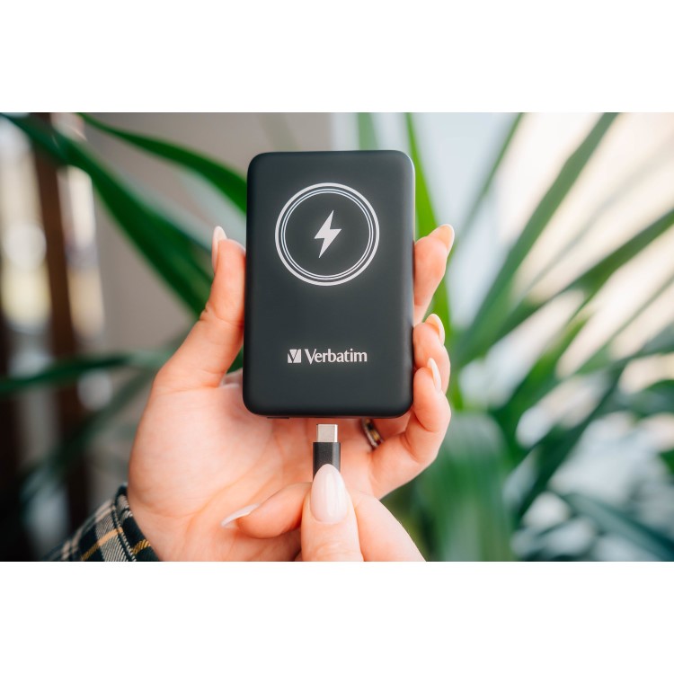 Verbatim Charge ´n´ Go 10000mAh Magnetic Wireless Power Bank Black