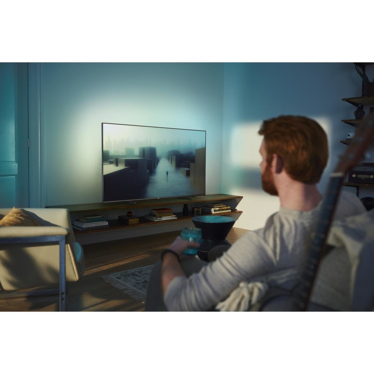 Refurbished Philips Ambilight PUS7906 70" 4K Ultra HD with HDR10+ LED Freeview Play Smart TV