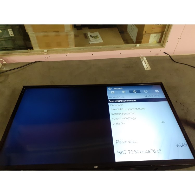 Refurbished Bush 40" 4K Ultra HD with HDR LED Freeview HD Smart TV