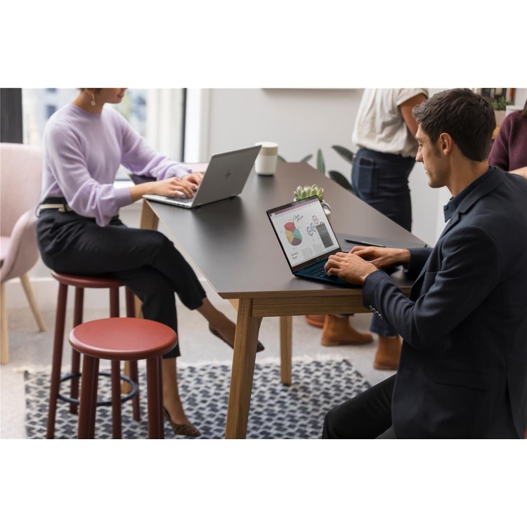 HP EliteBook 830 Intel Core i5 8GB RAM 256GB SSD 13.3 Inch Windows 11 Pro Laptop