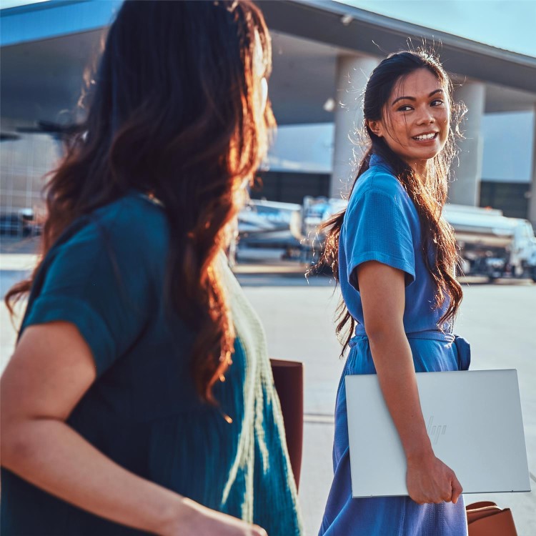 ZBook Firefly 14 inch G11 Mobile Workstation PC Wolf Pro Security Edition - Data Science, 14", Windows 11 Pro, Intel Core™ Ultra 7, 32GB RAM, 1TB SSD, NVIDIA RTX™ A500, WUXGA