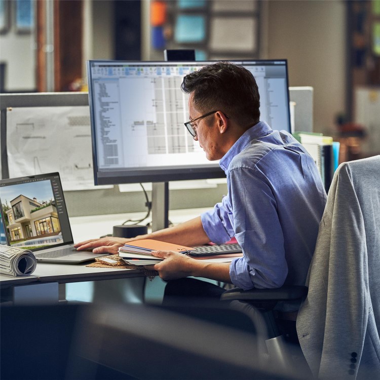 ZBook Power 16 inch G11 Mobile Workstation PC Wolf Pro Security Edition, 16", Windows 11 Pro, Intel Core™ Ultra 9, 32GB RAM, 1TB SSD, RTX™ 1000 Ada, WUXGA