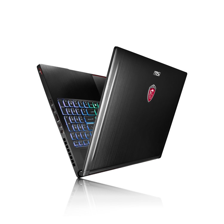 MSI Stealth Pro 4K GS63VR 7RF Core i7-7700HQ 16GB 2TB + 256GB SSD GeForce GTX 1060 15.6 Inch Windows