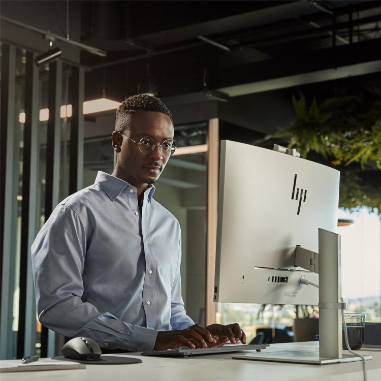 HP EliteOne 870 G9 Intel Core i7-14700 16GB RAM 1TB SSD 27 Inch Windows 11 Pro All-in-One PC