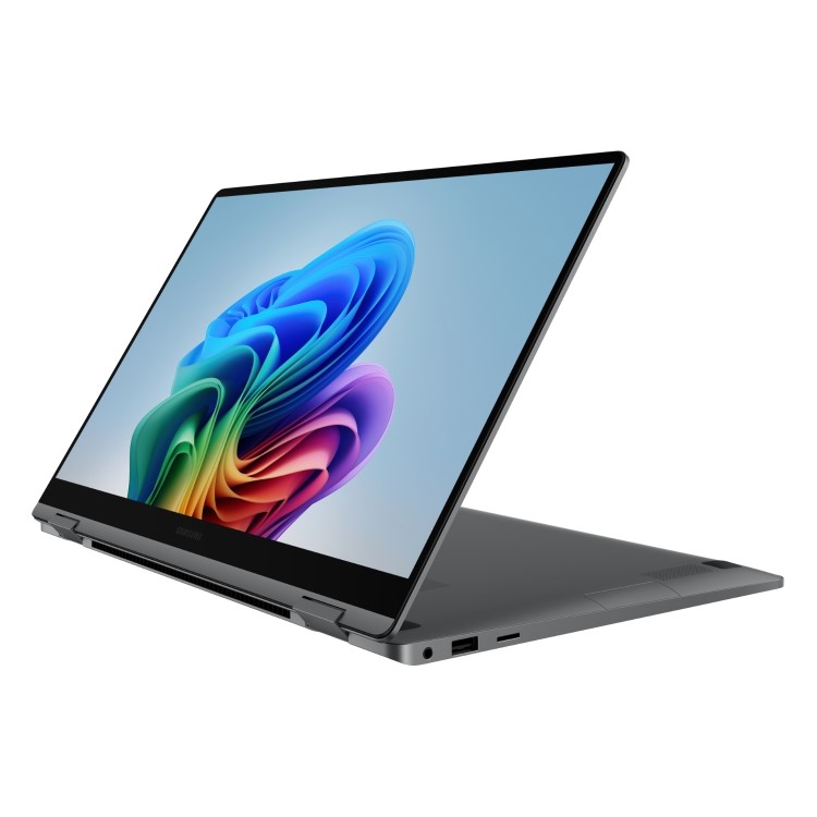 Refurbished Samsung Galaxy Book5 360 Intel Core Ultra 7 16GB RAM 512GB SSD 15.6 Inch Windows 11 Laptop