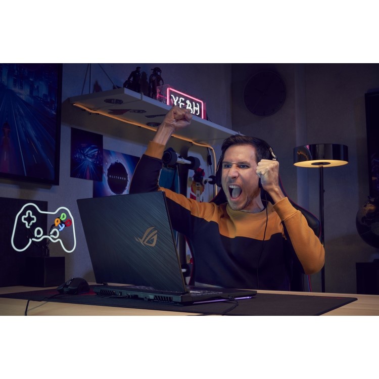 Asus ROG Strix G15 G512 Core i7-10750H 16GB 1TB SSD 15.6 Inch FHD 144Hz GeForce RTX 2070 8GB Windows 10 Gaming Laptop