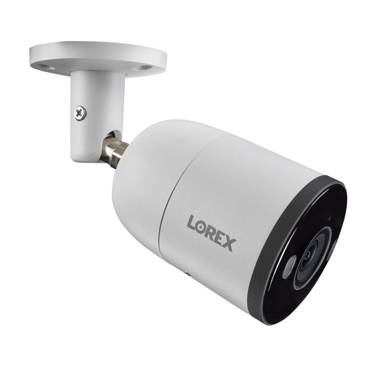 Lorex 8MP 4K UHD Smart Deterrence IP Bullet Camera - 1 Pack