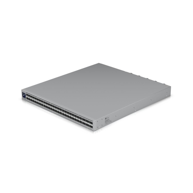 Ubiquiti Enterprise Campus Aggregation High-density 100G/25G Layer 3 Etherlighting™ aggregation switch