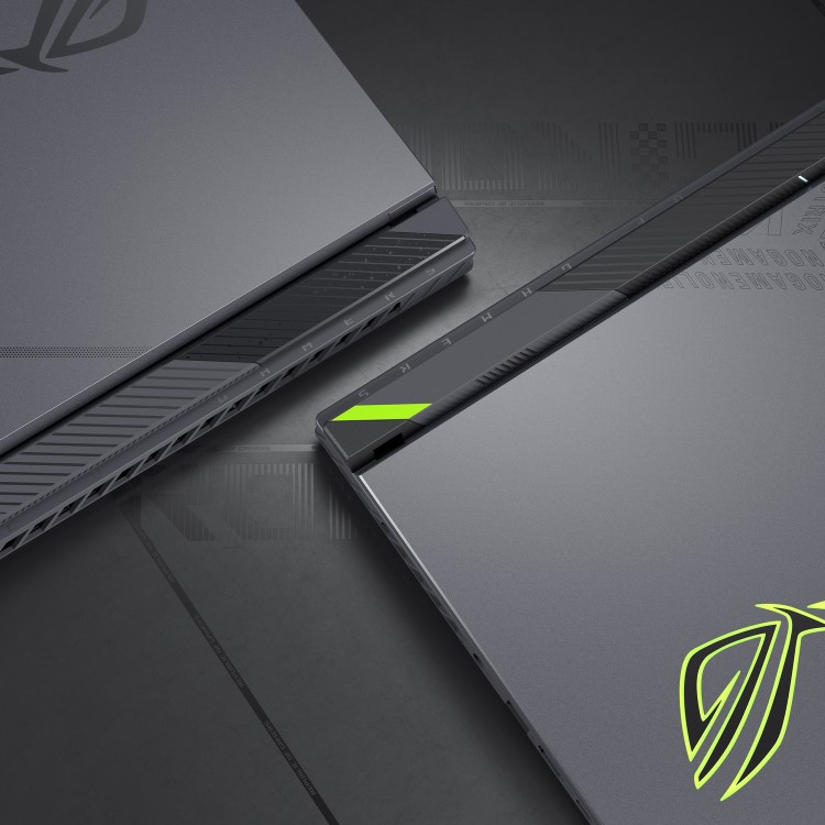 ASUS ROG Strix G16 AMD Ryzen 9 32GB RAM 1TB SSD GeForce RTX 5070 240Hz 16 Inch Windows 11 Gaming Laptop