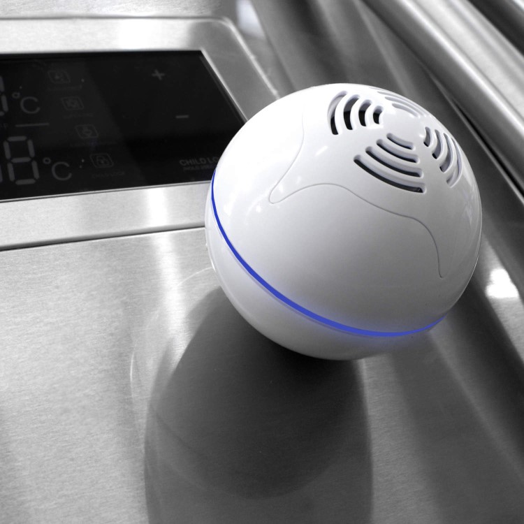 iQ Gravity Speaker - Levitating Bluetooth Speaker - White