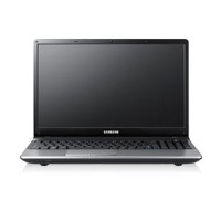 Samsung 300E Core i5 Windows 7 Laptop in Silver