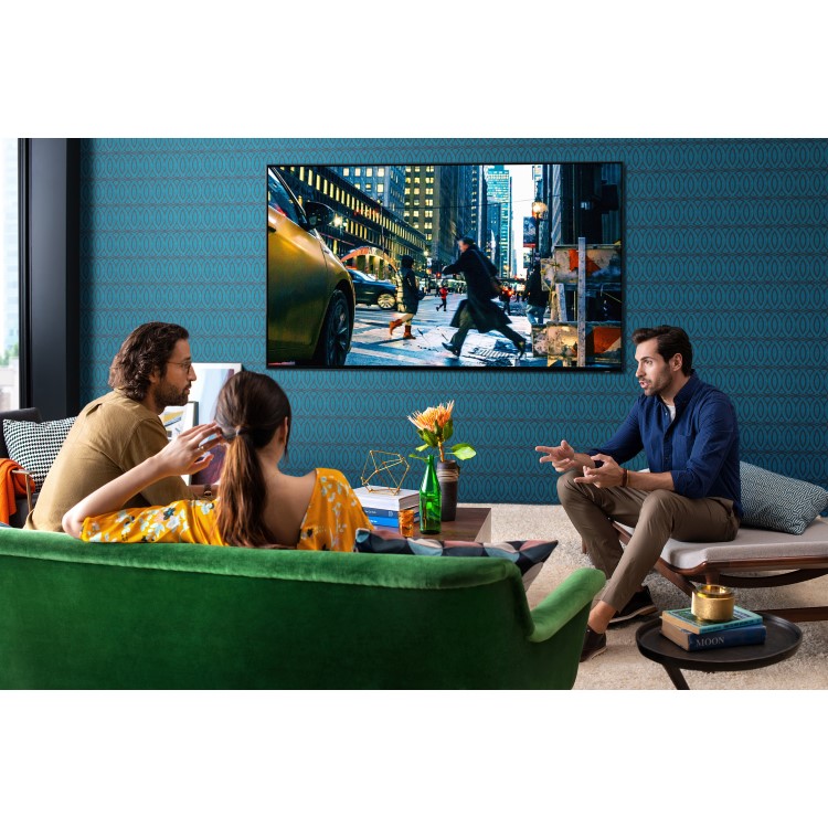 Samsung QE75Q900R 75" QLED 8K HDR Smart TV