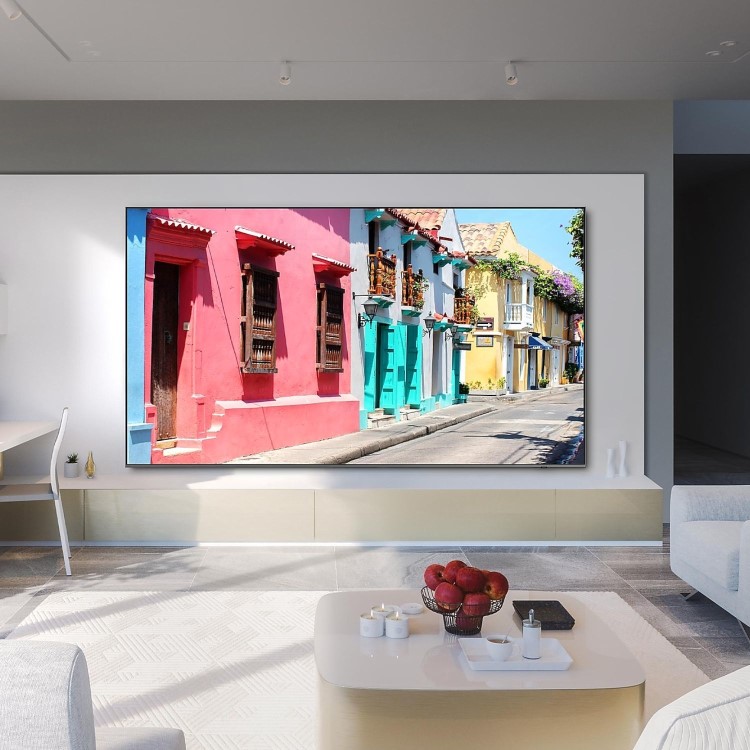 Samsung Q80 98 inch 4K QLED HDR TV with Dolby Atmos