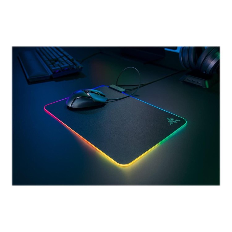Razer Firefly V2 Gaming Mouse Pad