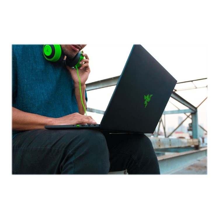 Razer Blade 15 Intel Core i9 16GB RAM 1TB SSD RTX 3070 Ti 240Hz 15.6 Inch QHD Windows 11 Gaming Laptop