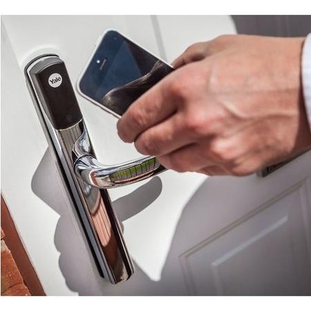 Yale Conexis L1 Bluetooth Smart Door Lock - Chrome