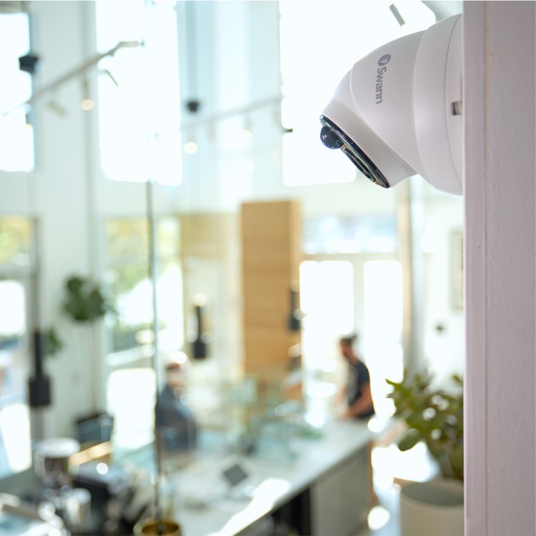 Swann 12MP Mega HD Heat & Motion Sensing IP Dome Camera - 1 Pack