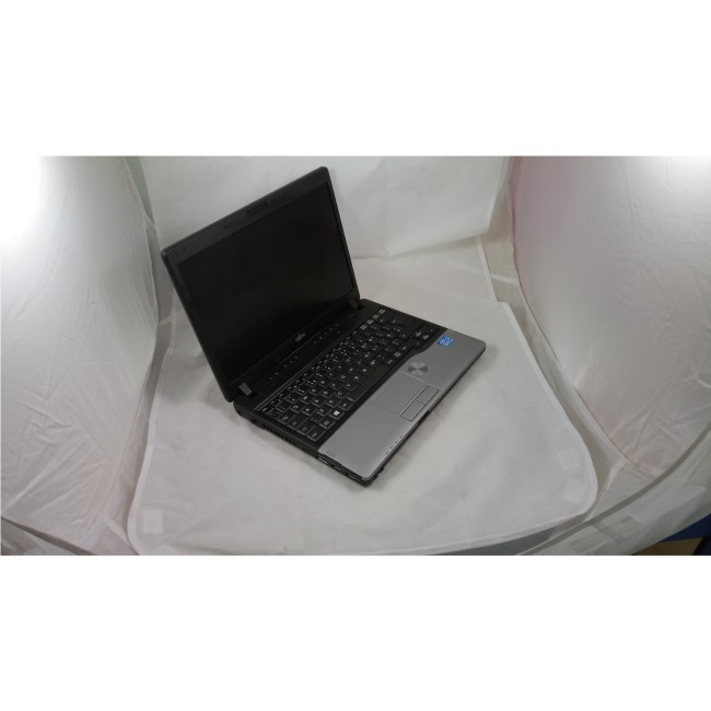 Refurbished Fujitsu Lifebook P772 Core i7 3687U 4GB 320GB 12 Inch Window 10 Laptop