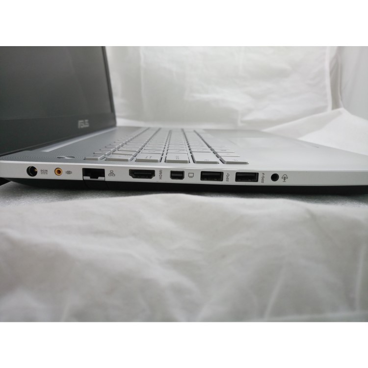 Refurbished Acer E1-571 Dark Grey Intel Core i5 3210M 2.6 GHz 4 GB 750 GB 15.6 Inch Windows 10 DVD-RW Laptop