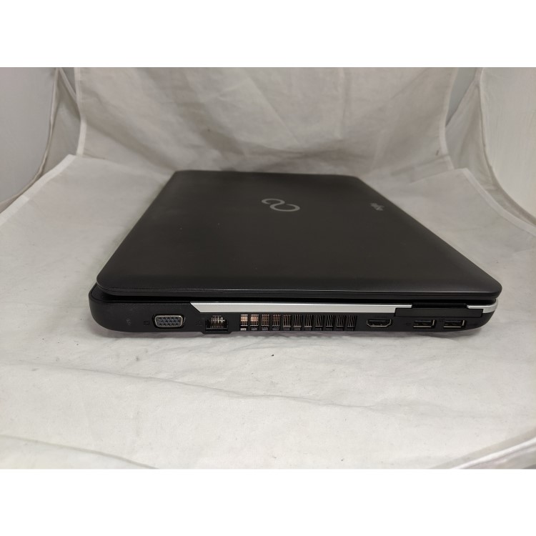 Refurbished Fujitsu Lifebook AH512 Intel Pentium B960 4GB 500GB 15.6 Inch DVD Windows 10 Laptop