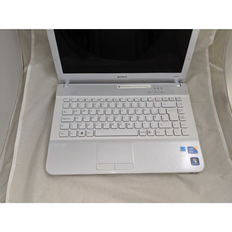 Refurbished Sony VPCEA1S1E Intel Core i3 M330 4GB 500GB DVD-RW 15.6 Inch Windows 10 Laptop