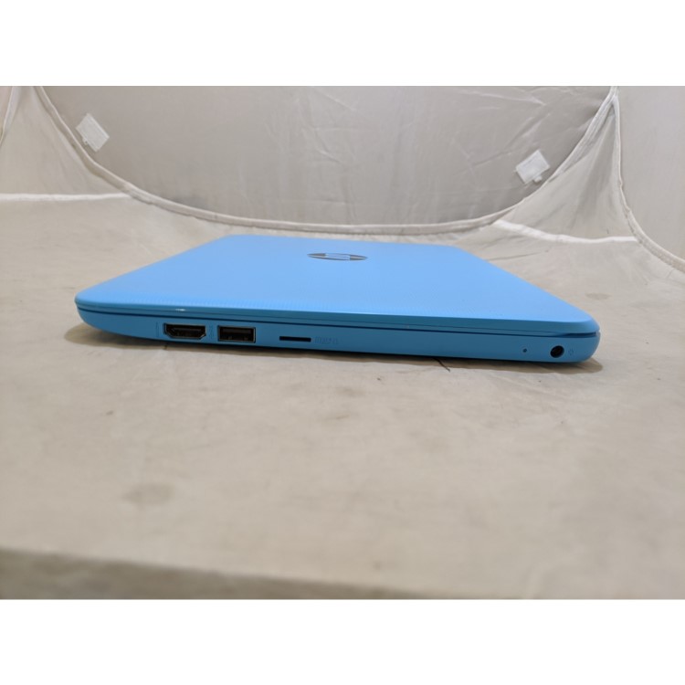 Refurbished HP Stream 11-y050sa Intel Celeron N3060 2GB 32GB 11.6 Inch Windows 10 Laptop