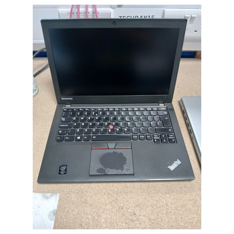 Refurbished Lenovo ThinkPad X250 Core i5-5300U 8GB 180GB 12.5 Inch Windows 10 Laptop