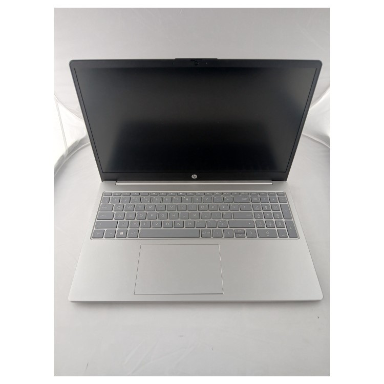 Refurbished HP 15-FC0XXX AMD Ryzen 5 7520U 8GB RAM 256GB SSD 15.6 Inch Windows 10 Laptop