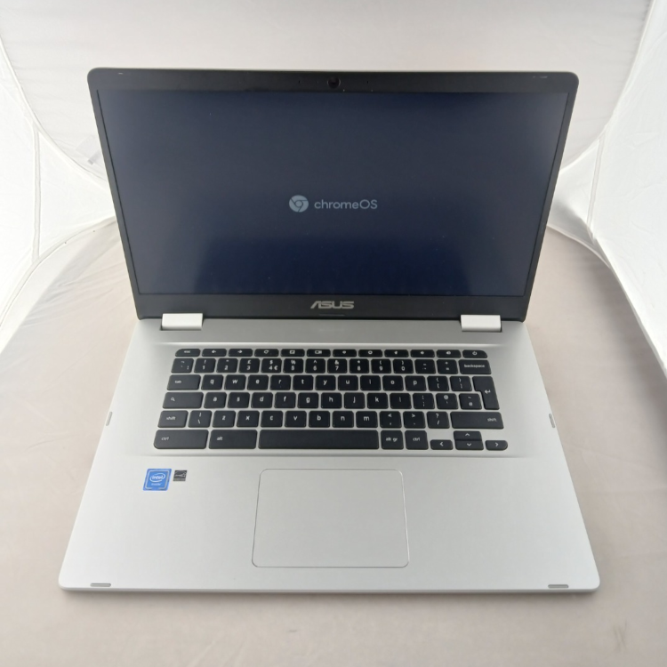 Refurbished ASUS Chromebook C523 Intel Celeron N3350 4GB RAM 64GB SSD 15.6 Inch Windows 10 Laptop