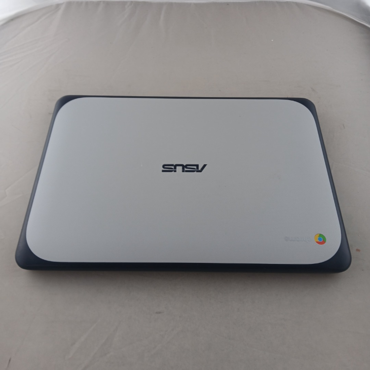 Refurbished ASUS C202 Intel Celeron N3060 2GB RAM 16GB SSD 11.6 Inch Chromebook