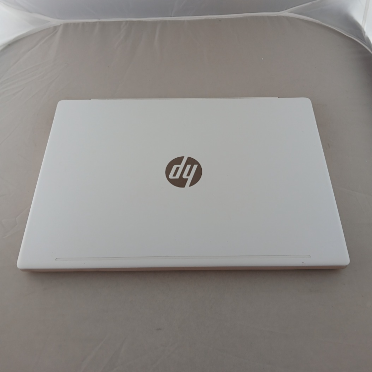 Refurbished HP Pavilion 14-CE0XXX Intel Pentium 4415U 4GB RAM 128GB SSD 14 Inch Windows 10 Laptop