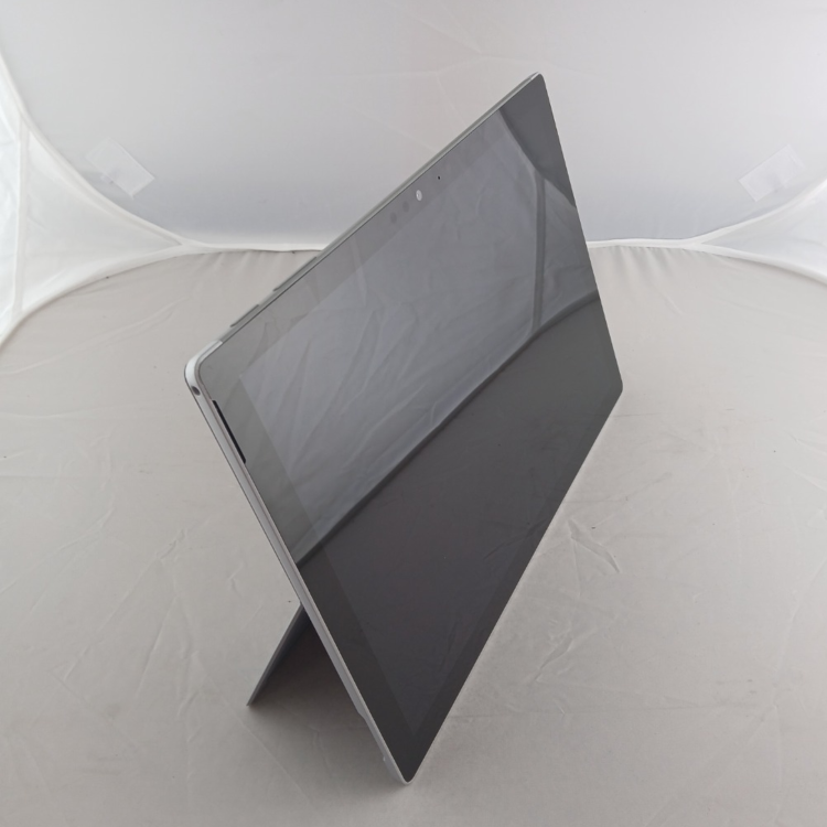 Refurbished Microsoft Surface Pro Core M3-7Y30 4GB RAM 128GB SSD 12.3 Inch Windows 10 Laptop