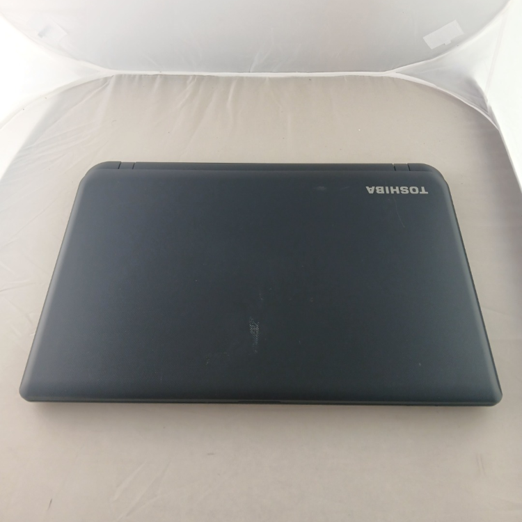 Refurbished Toshiba Satellite C50D-B AMD A4-6210 8GB RAM 1TB SSD 15.6 Inch Windows 10 Laptop