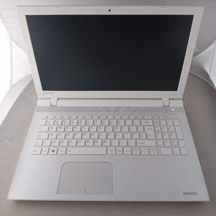 Refurbished Toshiba Satellite L50-C Intel Pentium N3700 8GB RAM 1TB SSD 15.6 Inch Windows 10 Laptop