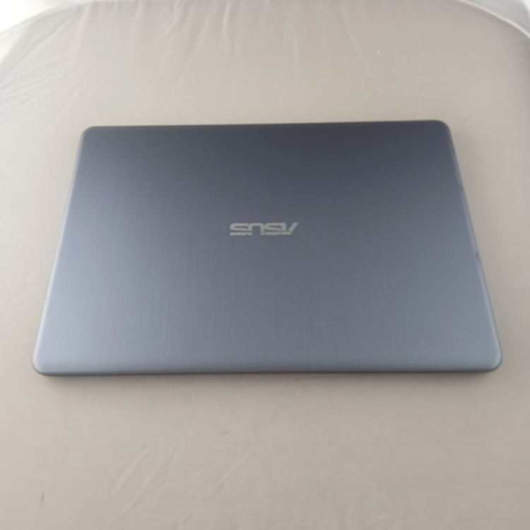 Refurbished ASUS Vivobook E406MAS Intel Celeron N4000 4GB RAM 64GB SSD 14 Inch Windows 10 Laptop