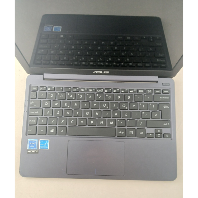 Refurbished ASUS Vivobook E203NAS E203NA Intel Celeron N3350 4GB RAM 64GB SSD 11.6 Inch Windows 10 Laptop