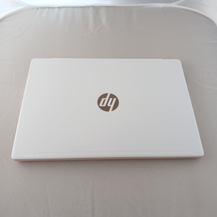 Refurbished HP 14-CE3511 Core i5-1035G1 8GB RAM 512GB SSD 14 Inch Windows 11 Home Laptop