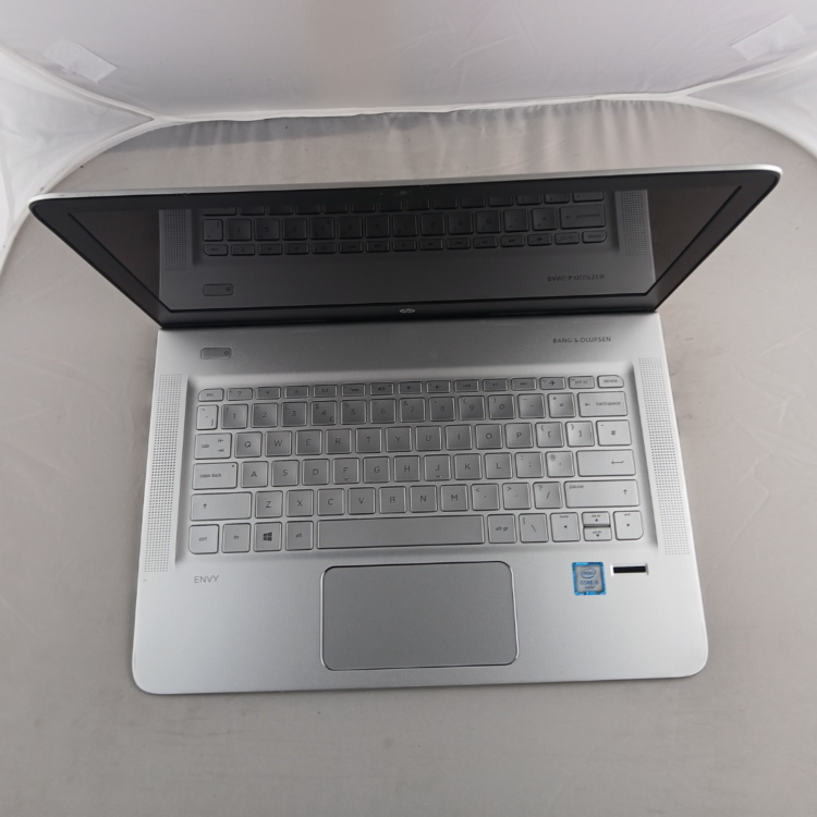 Refurbished HP Envy P3Y07EA Core i5-6200U 8GB RAM 256GB SSD 13.3 Inch Windows 11 Laptop