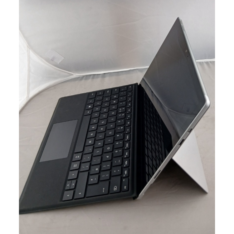 Refurbished Microsoft Surface Pro Core i5-7300U 4GB RAM 128GB SSD 12.3 Inch Windows 11 Laptop