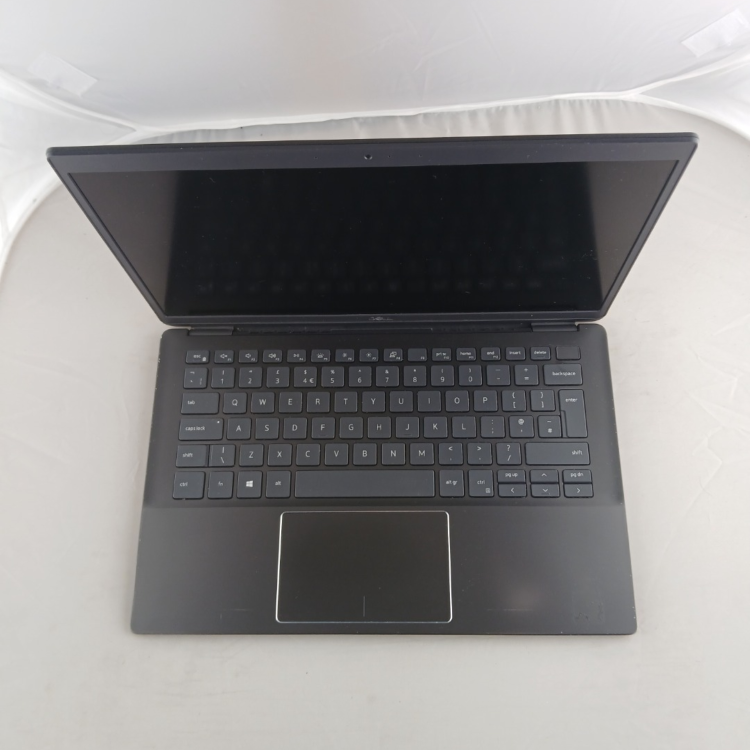 Refurbished Dell Latitude 3301 Core i5-8365U 8GB RAM 256GB SSD 13.3 Inch Windows 11 Home Laptop