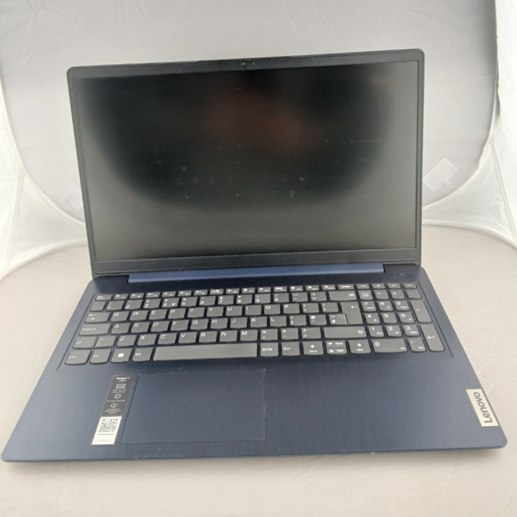 Refurbished Lenovo IdeaPad 3 15ITL6 Core i5-1135G7 8GB RAM 256GB SSD 15.6 Inch Windows 11 Home Laptop