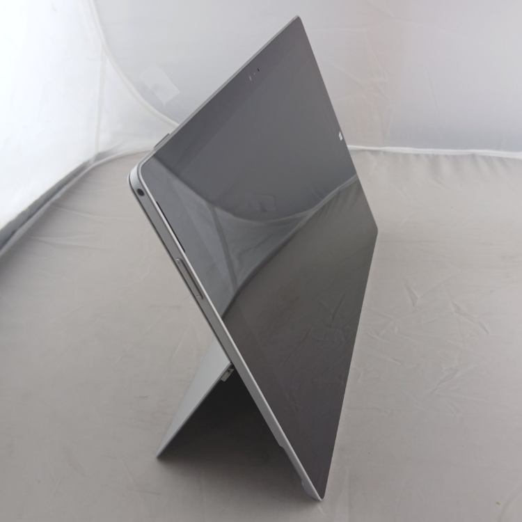 Refurbished Microsoft Surface Pro 3 Core i7-4650U 8GB RAM 256GB SSD 12 Inch Windows 11 Tablet PC