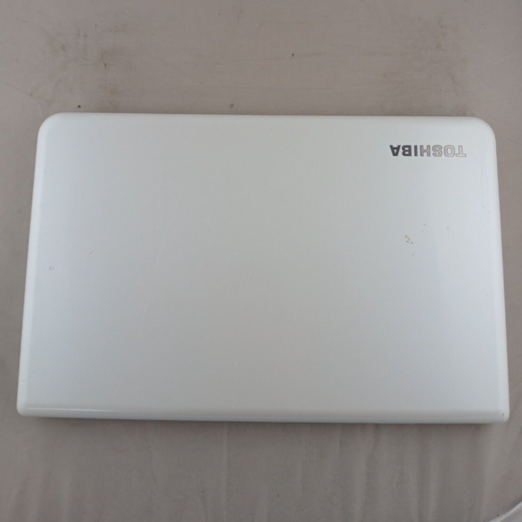 Refurbished Toshiba Satellite C55D-A-15H AMD A6-5200 8GB RAM 1TB HDD 15.6 Inch Windows 11 Laptop