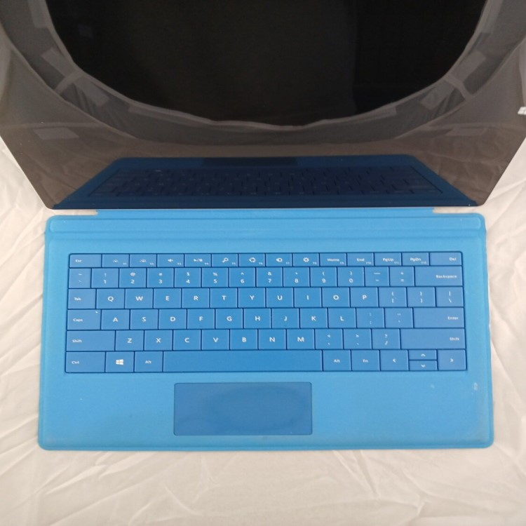Refurbished Microsoft Surface Pro 3 Core i7-4650U 8GB RAM 512GB SSD 11.9 Inch Windows 11 Tablet PC